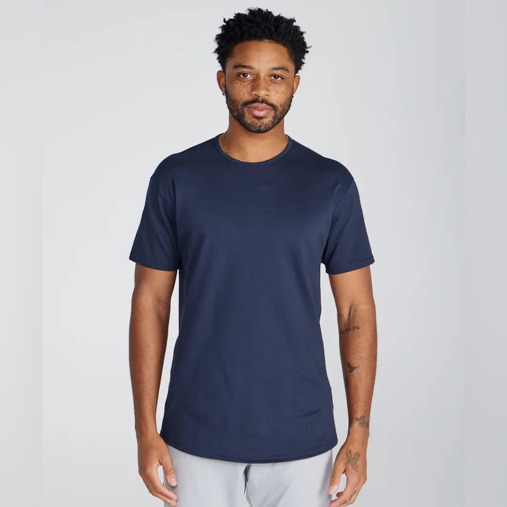 NWT Men’s BYLT Basics drop cut tee